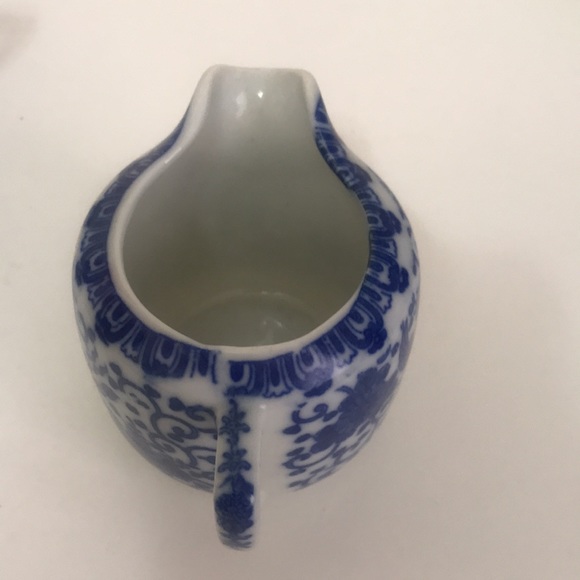 Vintage Sugar & Creamer (92 years old) - Picture 9 of 11